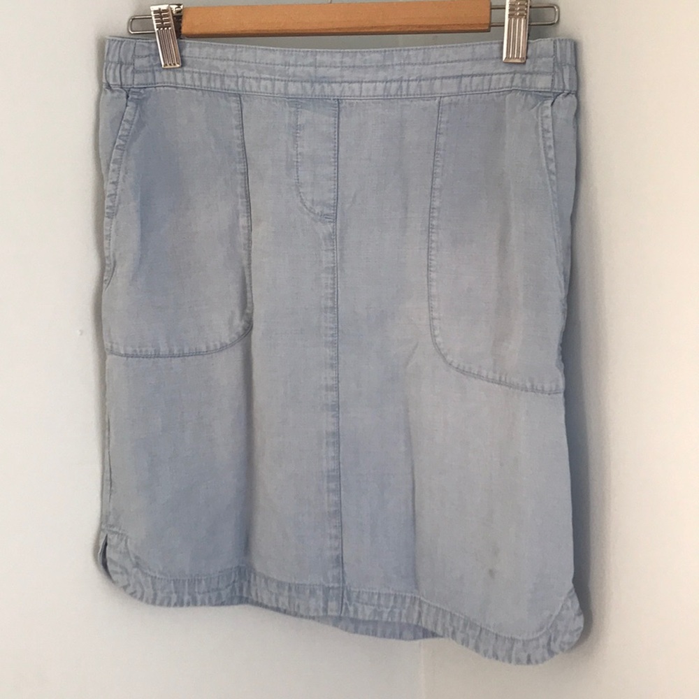 Light material, knee long